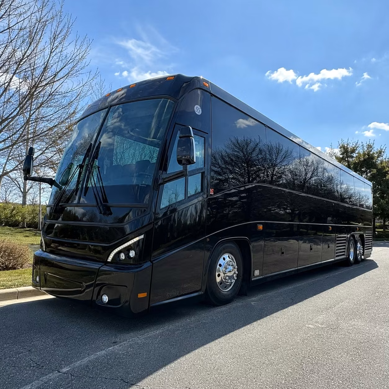 airport shuttle and off site parking transportation for boise businesses