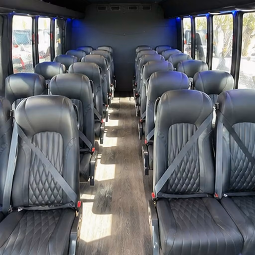 boise 15 passenger minibus rental
