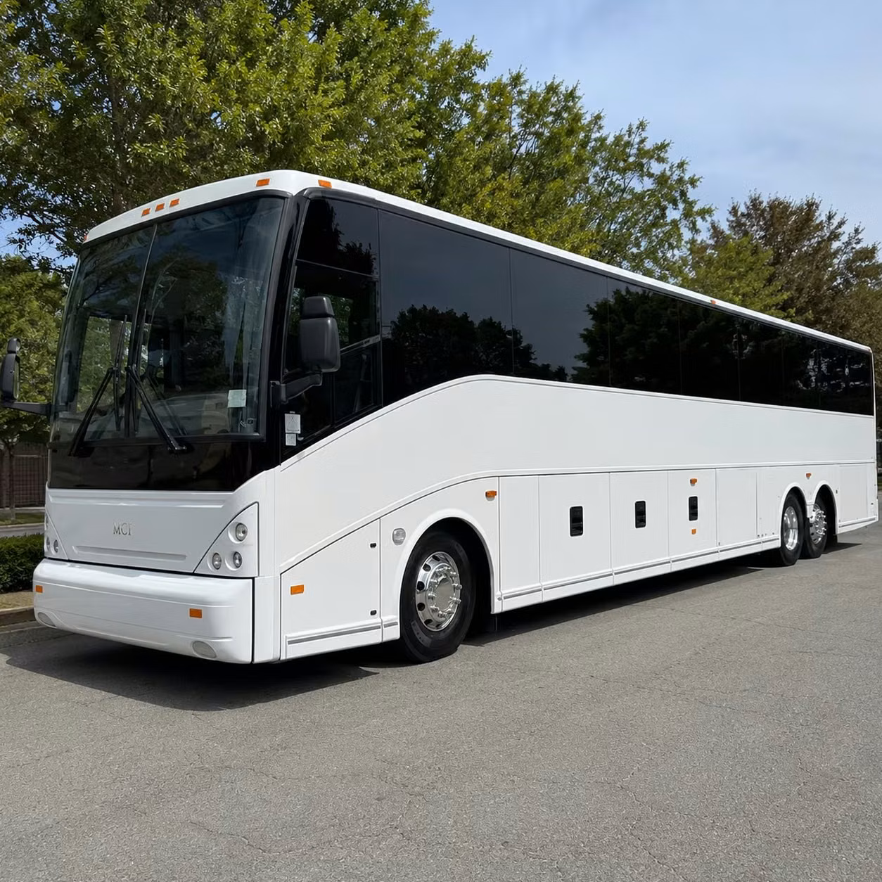 day of the week how your travel day affects charter bus costs in boise idaho
