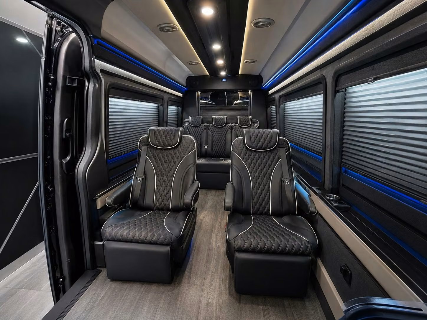 we help you compare boise airport transportation options from a full network